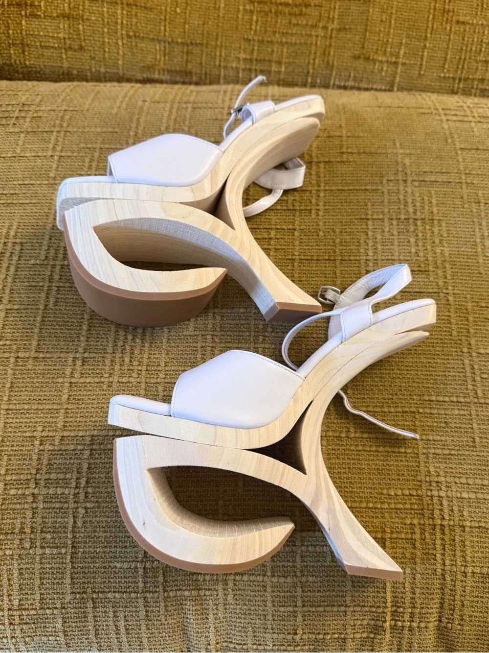 Jeffrey Campbell White Sculptural Platform Sandals - Picture 2 of 5